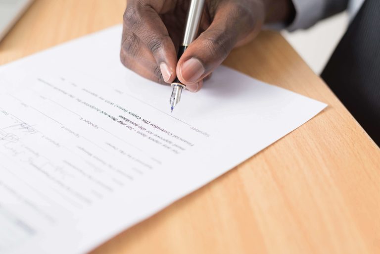 Do I Need to Hire a Physician Contract Lawyer? physician contract lawyer