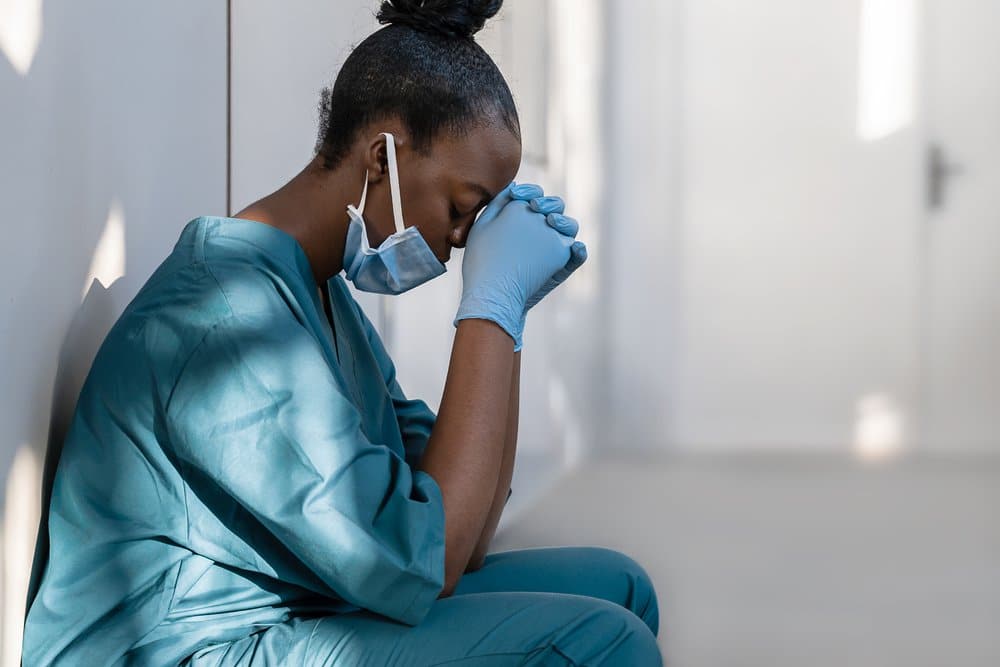 How Malpractice Insurance Affects Anesthesiologist Income cover