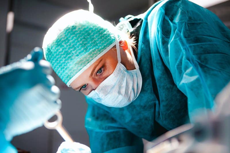 private practice neurosurgeon salary