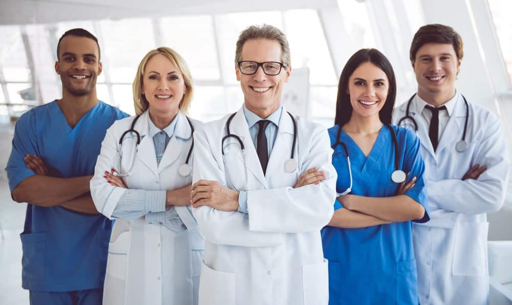 Private Practice vs. Academic Neurosurgeon Pay Differences cover