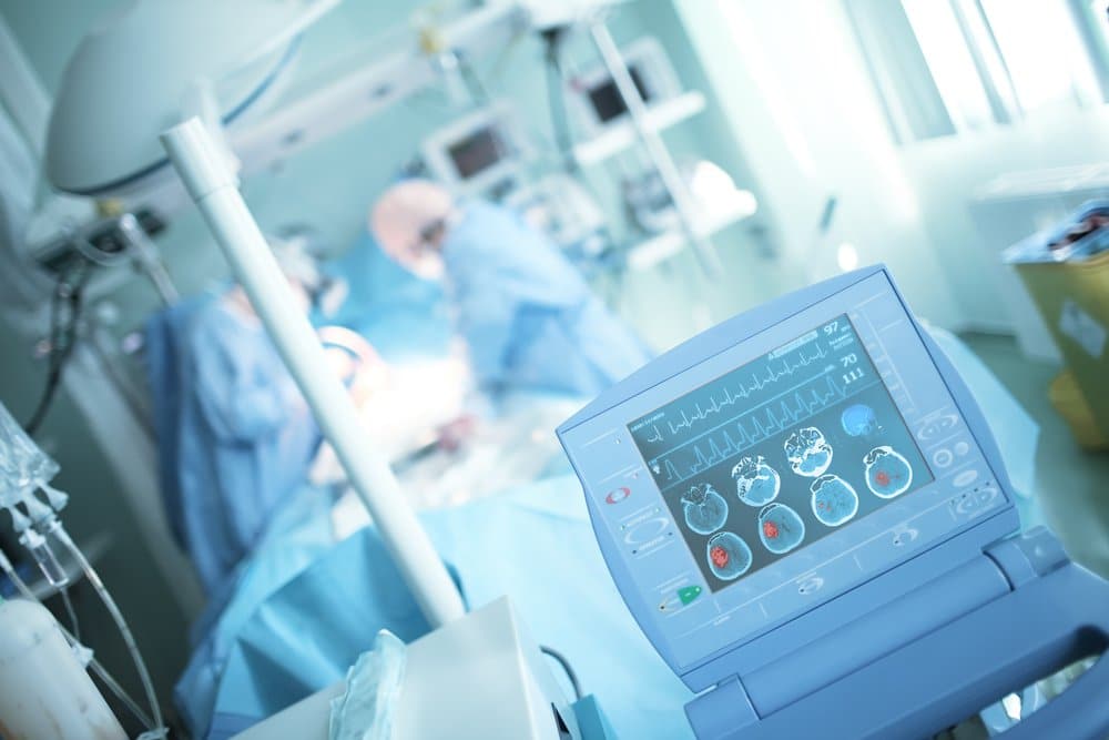 How Neurosurgeons Handle On-Call Duties and Emergency Surgeries