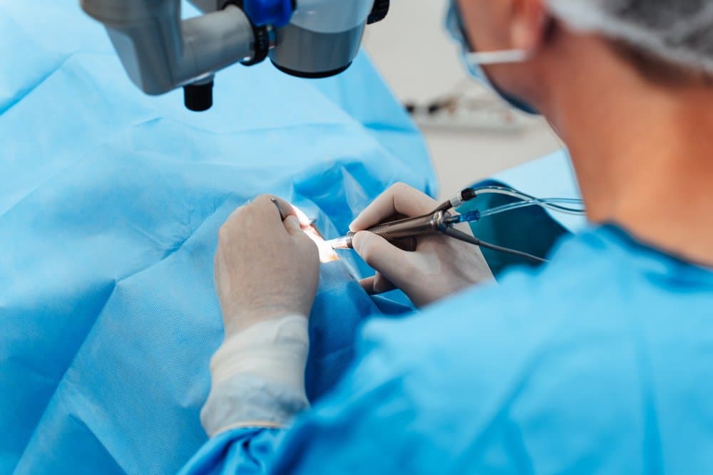 How Surgical Volume Affects Ophthalmologist Earnings cover