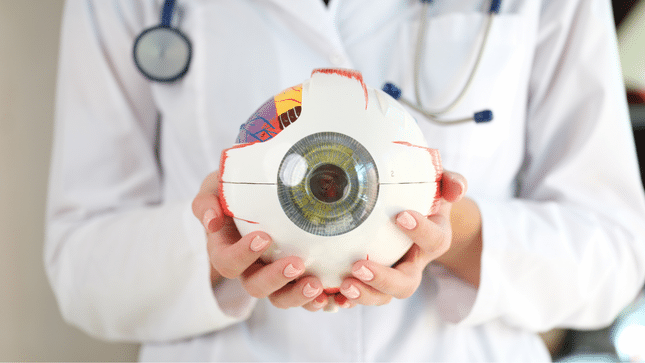 ophthalmologist salary