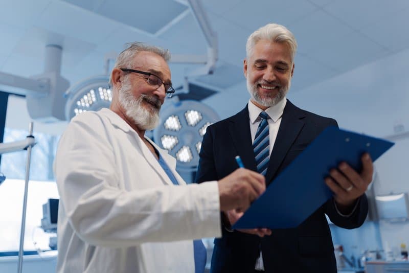 Contract review checklist