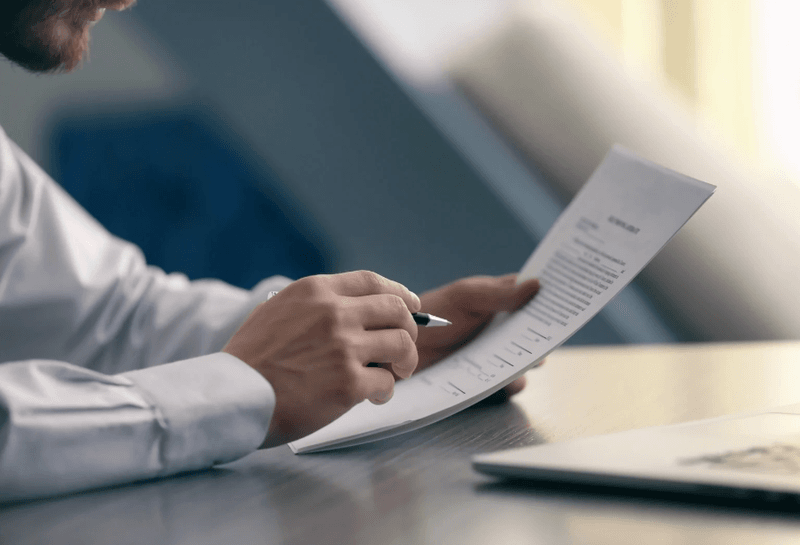 Medical contract lawyer
